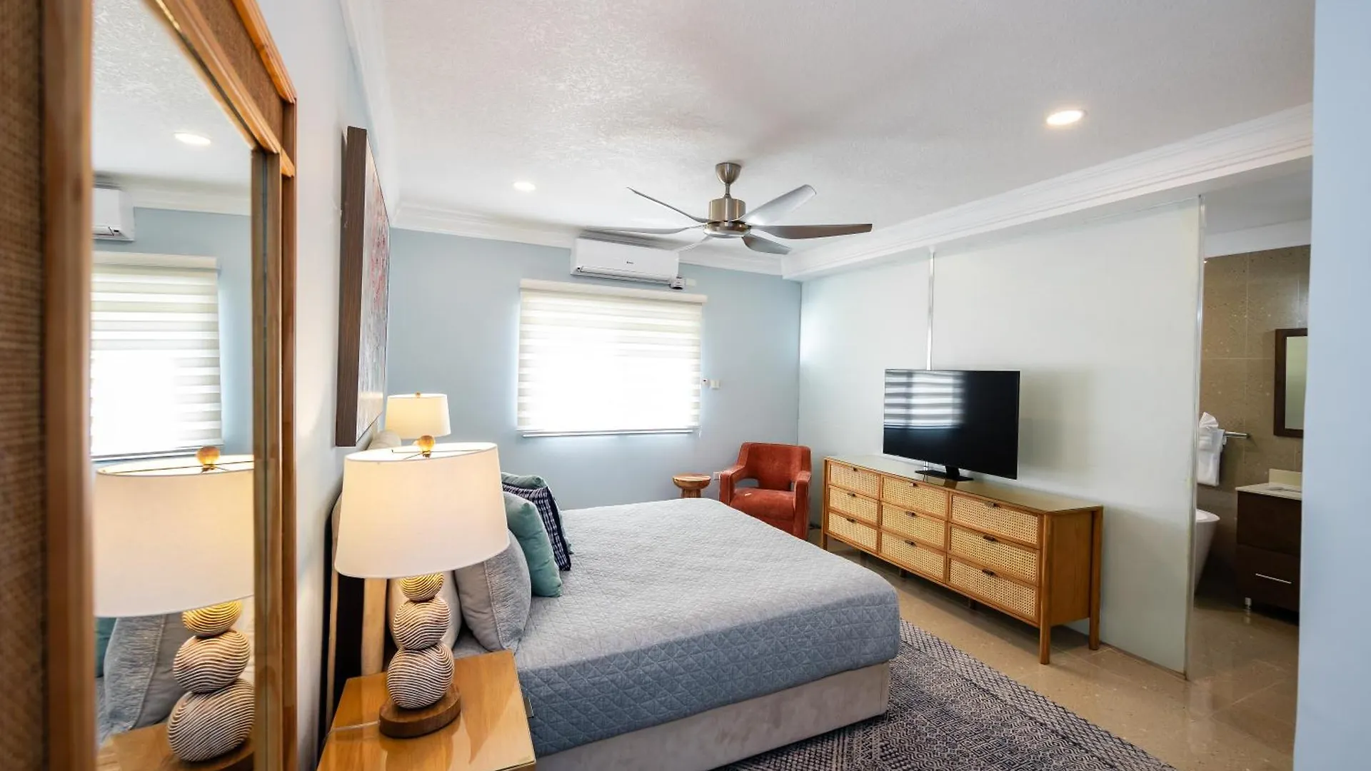 Saint Annʼs Bay Coastal Paradise At Marina Villas  Saint Annʼs Bay